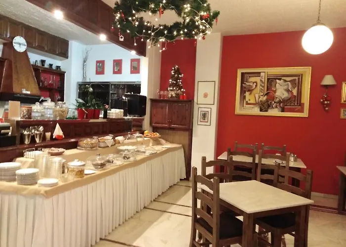 Kouros Hotel